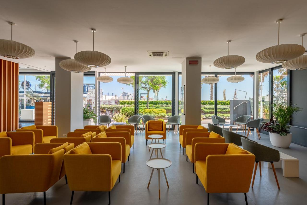 Hotel Commodore Риччоне Екстер'єр фото